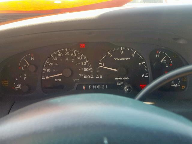 5LMPU28A2YLJ03094 - 2000 LINCOLN NAVIGATOR 白色 照片 8