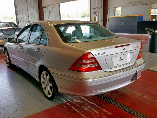 WDBRF40J53F418110 - 2003 MERCEDES-BENZ C 230K SPO SILVER photo 3