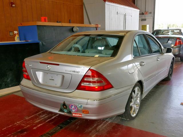 WDBRF40J53F418110 - 2003 MERCEDES-BENZ C 230K SPO SILVER photo 4