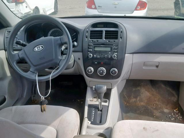 KNAFE121875448472 - 2007 KIA SPECTRA EX SILVER photo 9