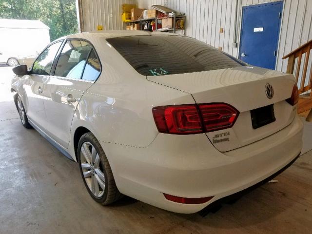 3VW4T7AJ0EM231605 - 2014 VOLKSWAGEN JETTA GLI WHITE photo 3