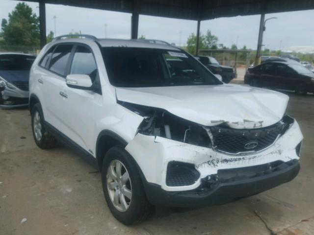 5XYKTDA25DG327386 - 2013 KIA SORENTO LX WHITE photo 1