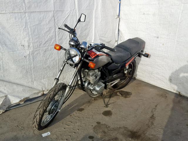 JH2MC2419YK800066 - 2000 HONDA CB250 BLACK photo 2