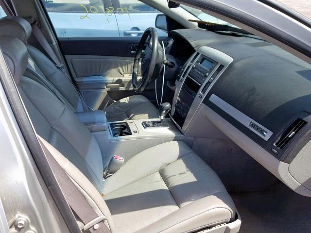 1G6DC67A750118728 - 2005 CADILLAC STS SILVER photo 5