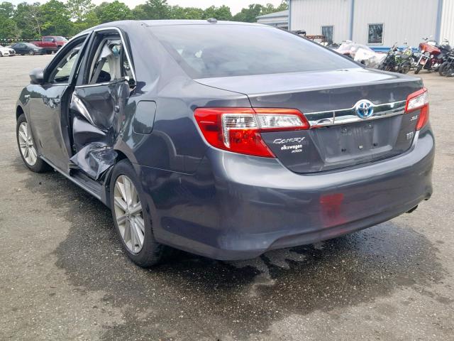 4T1BD1FK1EU108876 - 2014 TOYOTA CAMRY HYBR BLUE photo 3