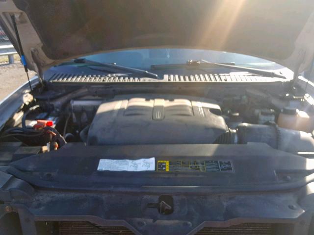 5LMFU28R54LJ00220 - 2004 LINCOLN NAVIGATOR 银色 照片 7