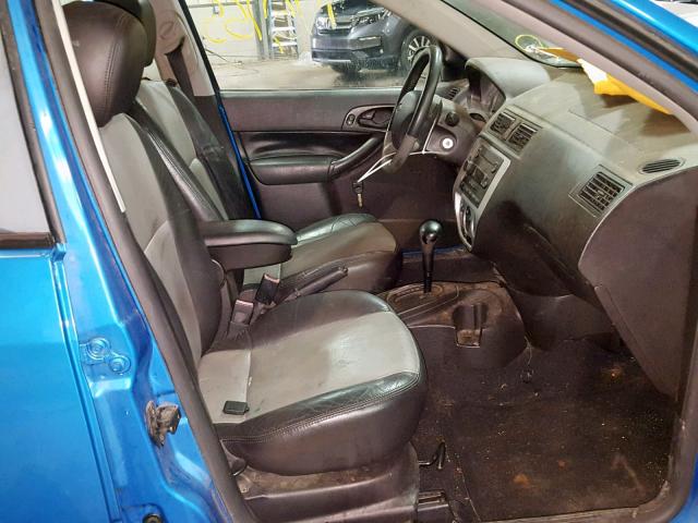 1FAHP34N57W191255 - 2007 FORD FOCUS ZX4 BLUE photo 5