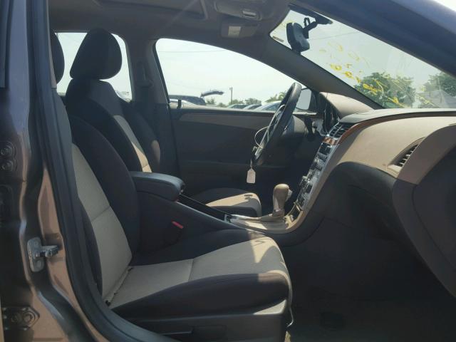 1G1ZC5E16BF282828 - 2011 CHEVROLET MALIBU 1LT 米色 照片 5