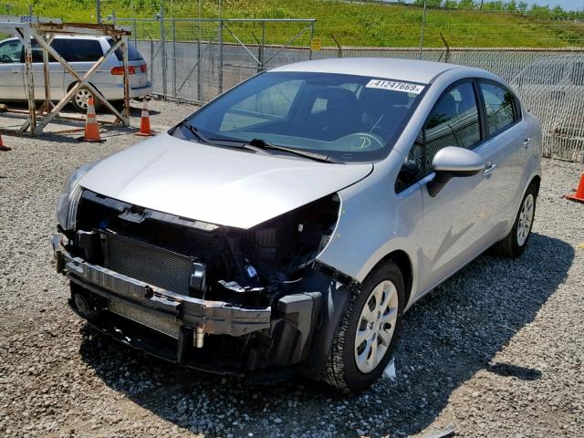 KNADM4A33E6411061 - 2014 KIA RIO LX SILVER photo 2