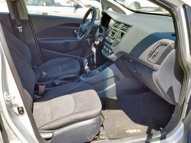 KNADM4A33E6411061 - 2014 KIA RIO LX SILVER photo 5