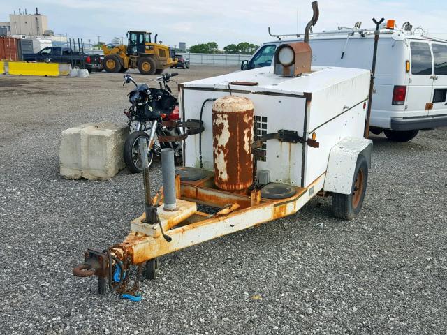 1T9US0617VS054534 - 1998 MISC GENERATOR 白色 照片 2