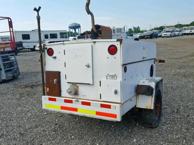 1T9US0617VS054534 - 1998 MISC GENERATOR 白色 照片 4