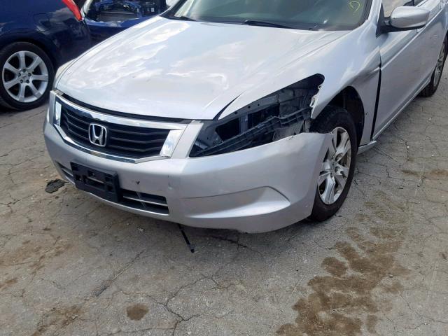 1HGCP26438A039333 - 2008 HONDA ACCORD LXP SILVER photo 9