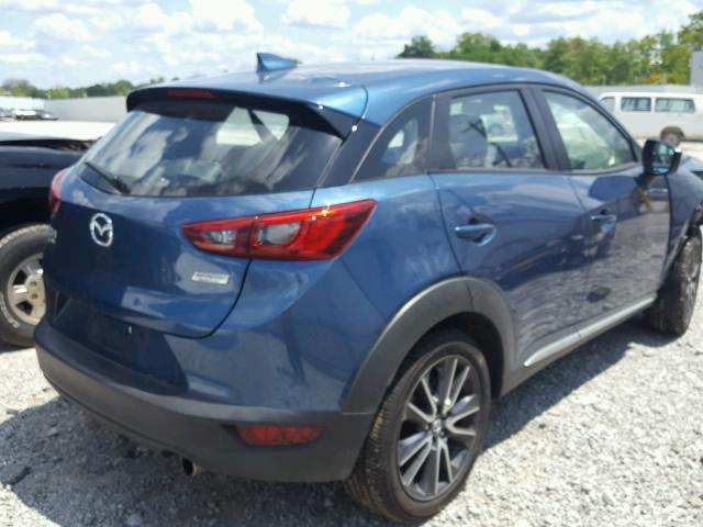 JM1DKFD79J0300627 - 2018 MAZDA CX-3 GRAND BLUE photo 4