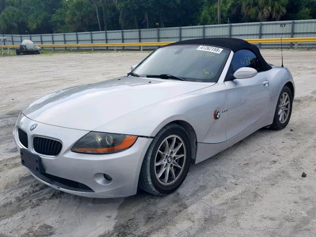 4USBT33463LS42739 - 2003 BMW Z4 2.5 SILVER photo 2