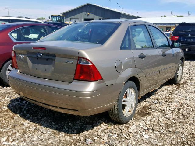 1FAFP34N65W190832 - 2005 FORD FOCUS ZX4 TAN photo 4