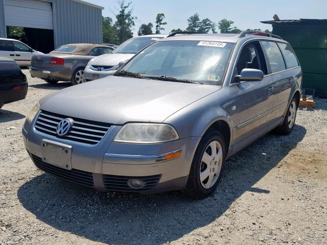 WVWVD63B24E083420 - 2004 VOLKSWAGEN PASSAT GLS GRAY photo 2