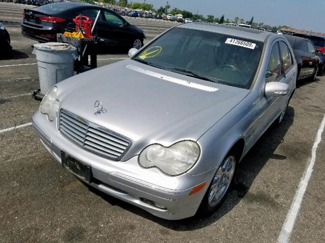 WDBRF61J13A432058 - 2003 MERCEDES-BENZ C 240 SILVER photo 2