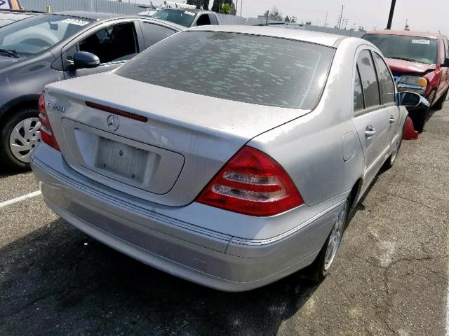 WDBRF61J13A432058 - 2003 MERCEDES-BENZ C 240 SILVER photo 4