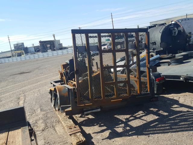 5851U1025FP001907 - 2015 UTILITY TRAILER BLACK photo 4