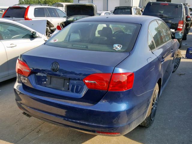 3VW2K7AJ4EM215322 - 2014 VOLKSWAGEN JETTA BASE 蓝色 照片 4