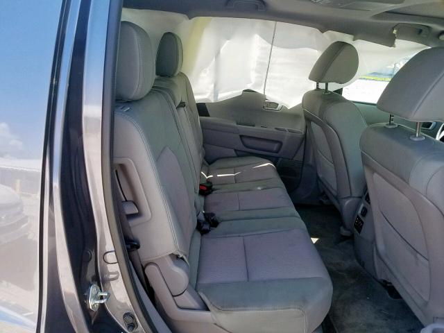 5FNYF4H30FB076965 - 2015 HONDA PILOT SE GRAY photo 6