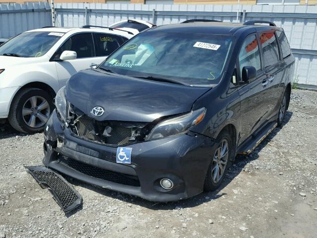 5TDXK3DC4FS584052 - 2015 TOYOTA SIENNA SPO BLACK photo 2