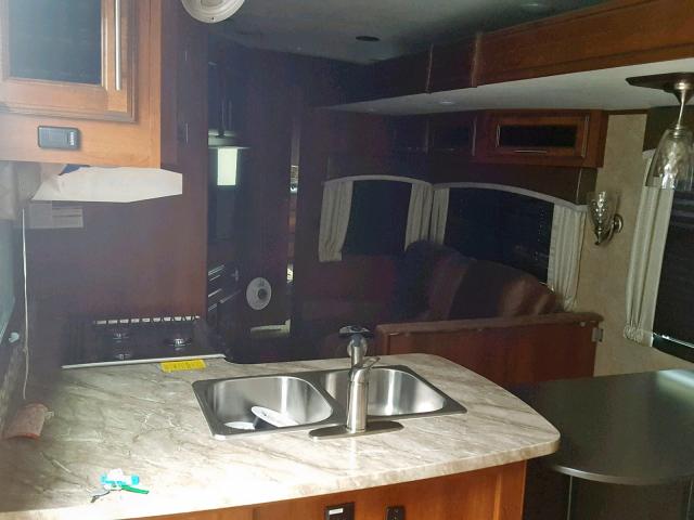 1UJBJ0BT0J1CB0105 - 2018 JAYCO EAGLE  BROWN photo 6