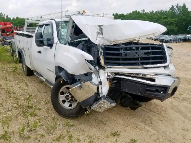 1GDHK79K49E107851 - 2009 GMC SIERRA K35 WHITE photo 1