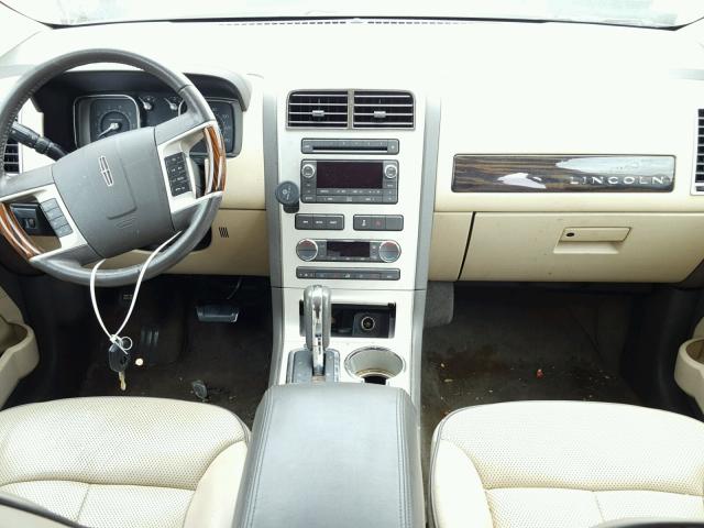 2LMDJ6JC8ABJ34958 - 2010 LINCOLN MKX WHITE photo 9