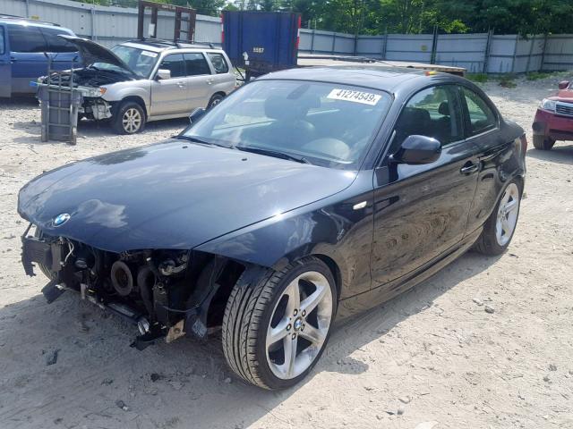 WBAUC9C51BVM09888 - 2011 BMW 135 I BLACK photo 2