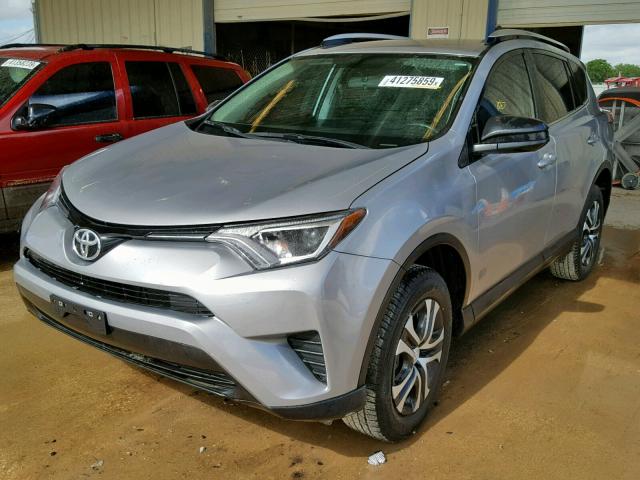 2T3ZFREV5GW235725 - 2016 TOYOTA RAV4 LE Gümüş foto 2