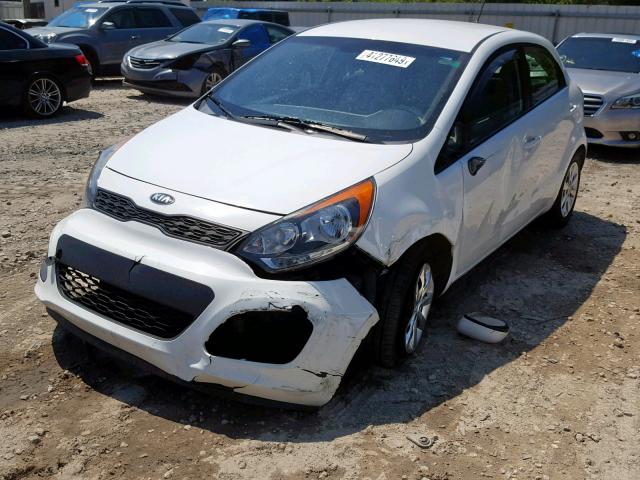 KNADM5A39D6228882 - 2013 KIA RIO LX WHITE photo 2