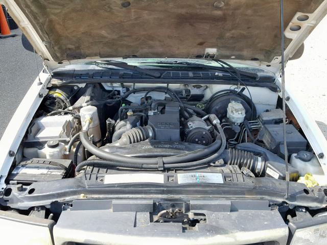 1GTCS145828170324 - 2002 GMC SONOMA WHITE photo 7