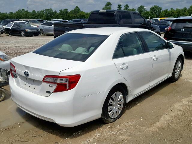 4T1BD1FK3DU079962 - 2013 TOYOTA CAMRY HYBR WHITE photo 4