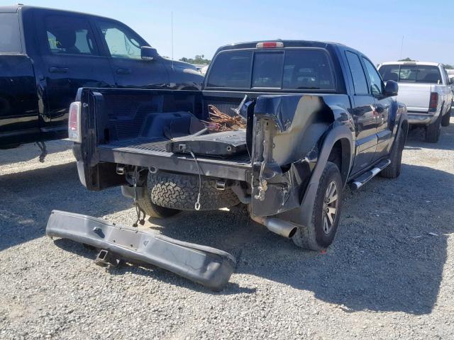 1Z7HT38N06S540882 - 2006 MITSUBISHI RAIDER DUR BLACK photo 4