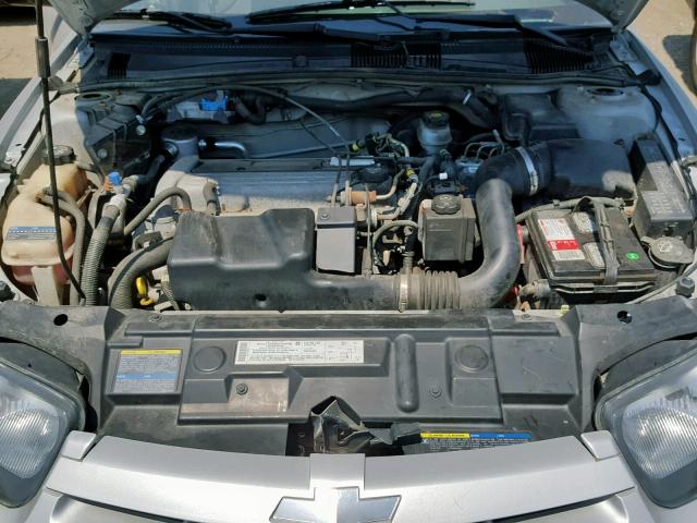 1G1JF52F347190044 - 2004 CHEVROLET CAVALIER L SILVER photo 7