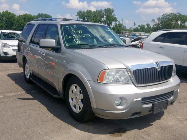 5LMFU27R24LJ40272 - 2004 LINCOLN NAVIGATOR SILVER photo 1
