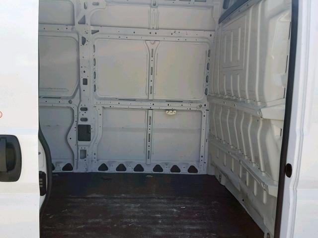 3C6TRVDG0JE102552 - 2018 RAM PROMASTER 白色 照片 6