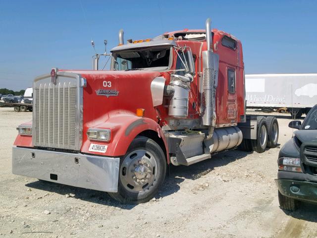 1XKWDB9X87J185160 - 2007 KENWORTH CONSTRUCTI RED photo 2