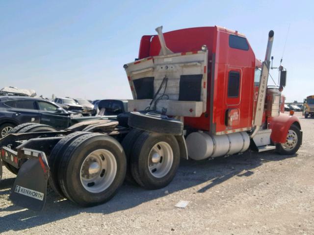 1XKWDB9X87J185160 - 2007 KENWORTH CONSTRUCTI RED photo 4