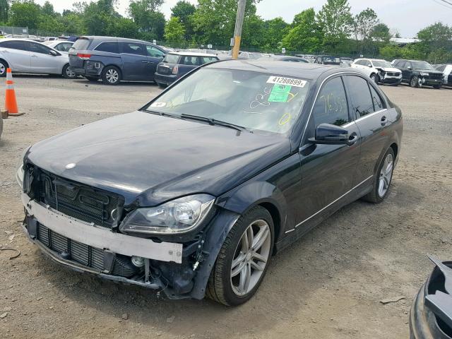 WDDGF4HB7DR273499 - 2013 MERCEDES-BENZ C 250 BLACK photo 2