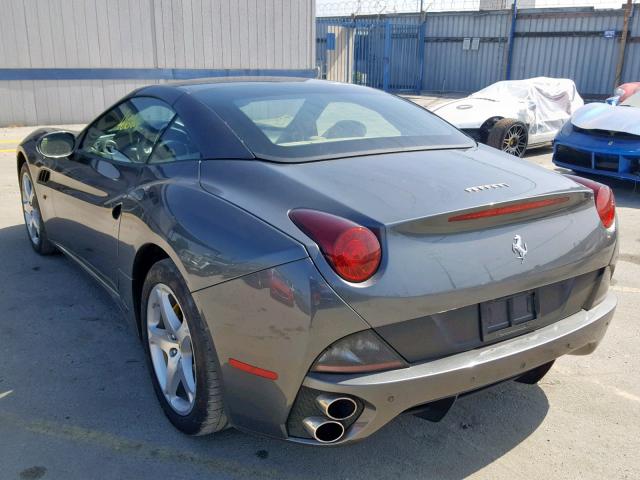 ZFF65LJA2A0175390 - 2010 FERRARI CALIFORNIA GRAY photo 3