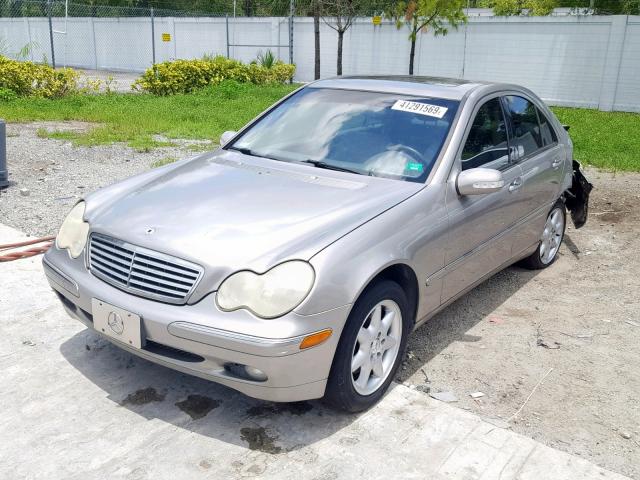 WDBRF64J83F346647 - 2003 MERCEDES-BENZ C 320 SILVER photo 2