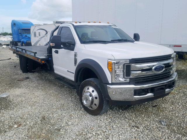 1FDUF5GT1JEB54729 - 2018 FORD F550 SUPER WHITE photo 1