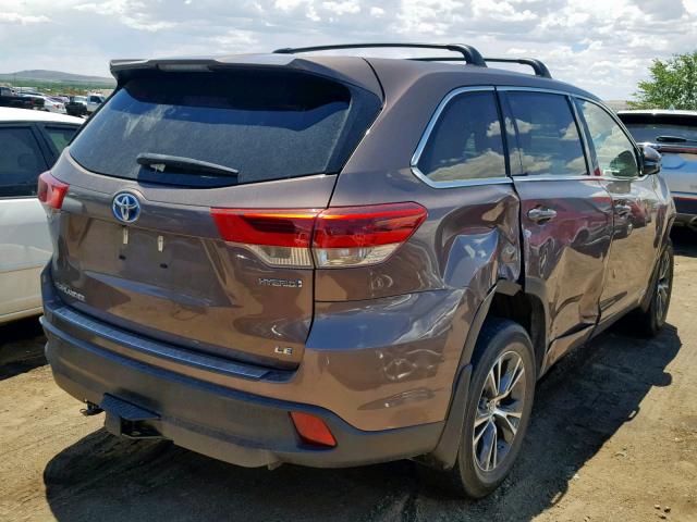 5TDBGRFH6HS026861 - 2017 TOYOTA HIGHLANDER BROWN photo 4