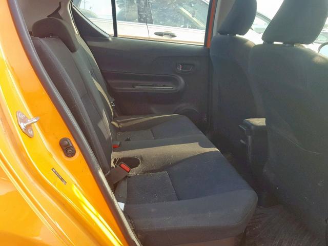 JTDKDTB39F1107850 - 2015 TOYOTA PRIUS C ORANGE photo 6