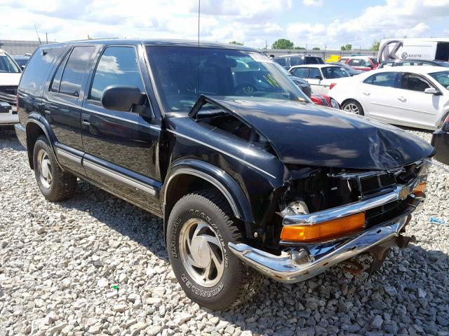 1GNDT13W112107800 - 2001 CHEVROLET BLAZER BLACK photo 1