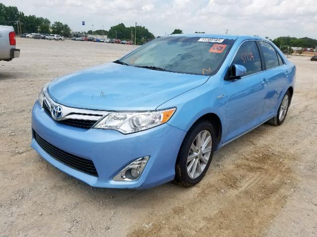 4T1BD1FK3DU067908 - 2013 TOYOTA CAMRY HYBR BLUE photo 2