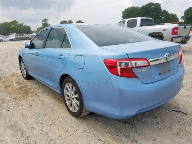 4T1BD1FK3DU067908 - 2013 TOYOTA CAMRY HYBR BLUE photo 3